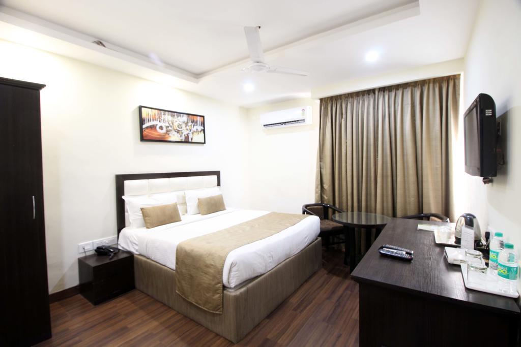 Hotel Genx Usha Kiran Agra Agra  Exteriér fotografie
