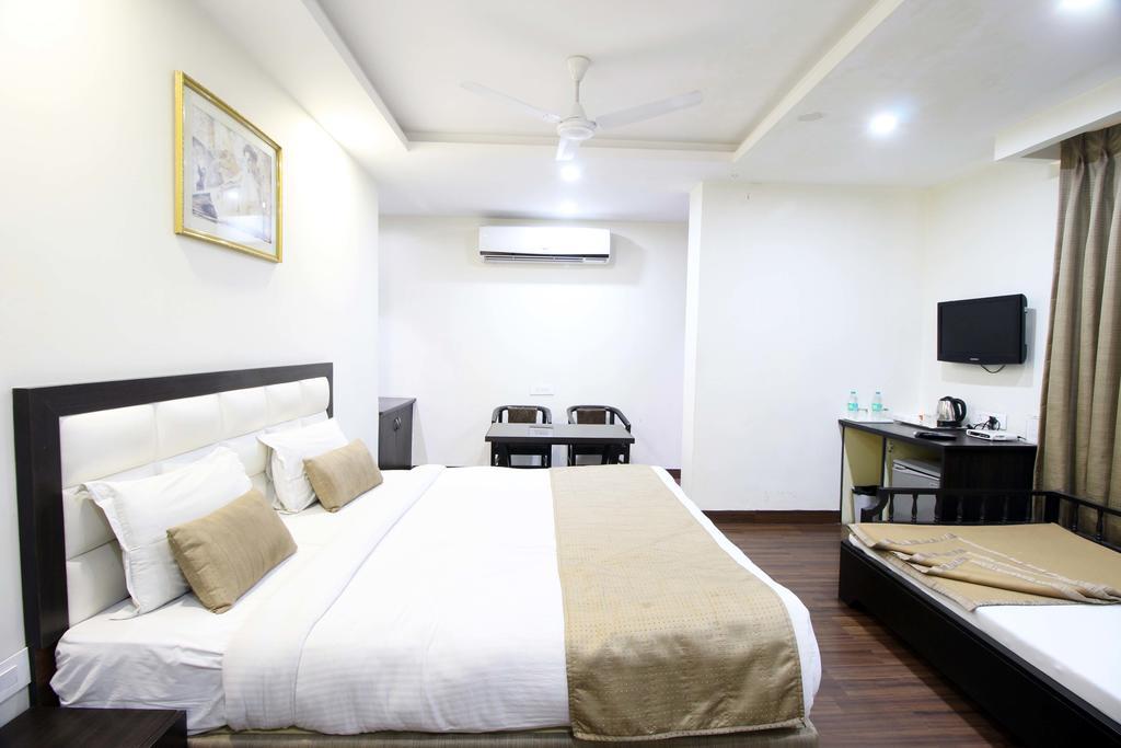Hotel Genx Usha Kiran Agra Agra  Exteriér fotografie