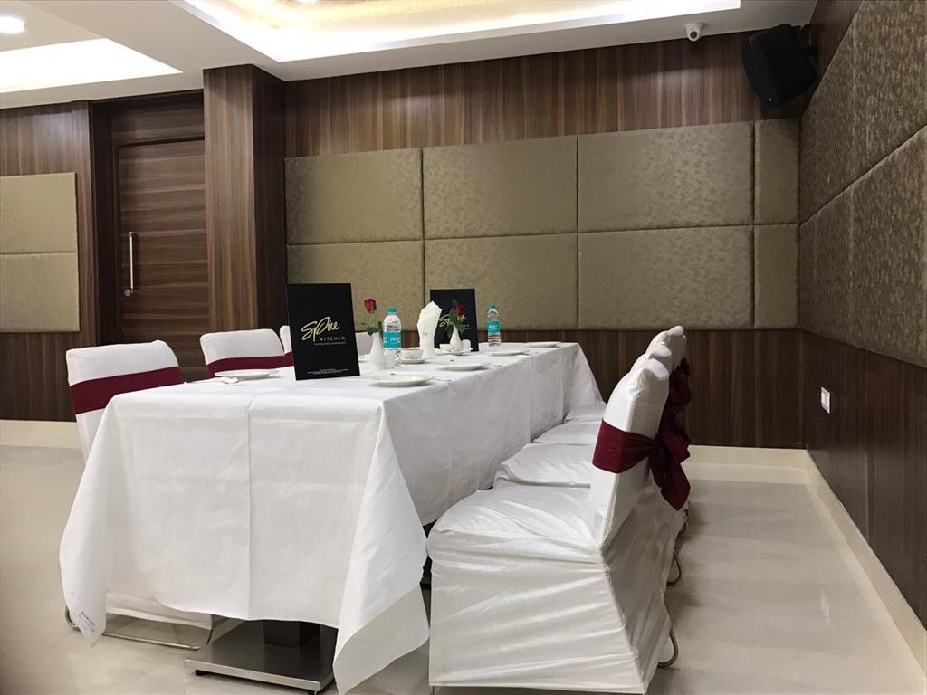Hotel Genx Usha Kiran Agra Agra  Exteriér fotografie