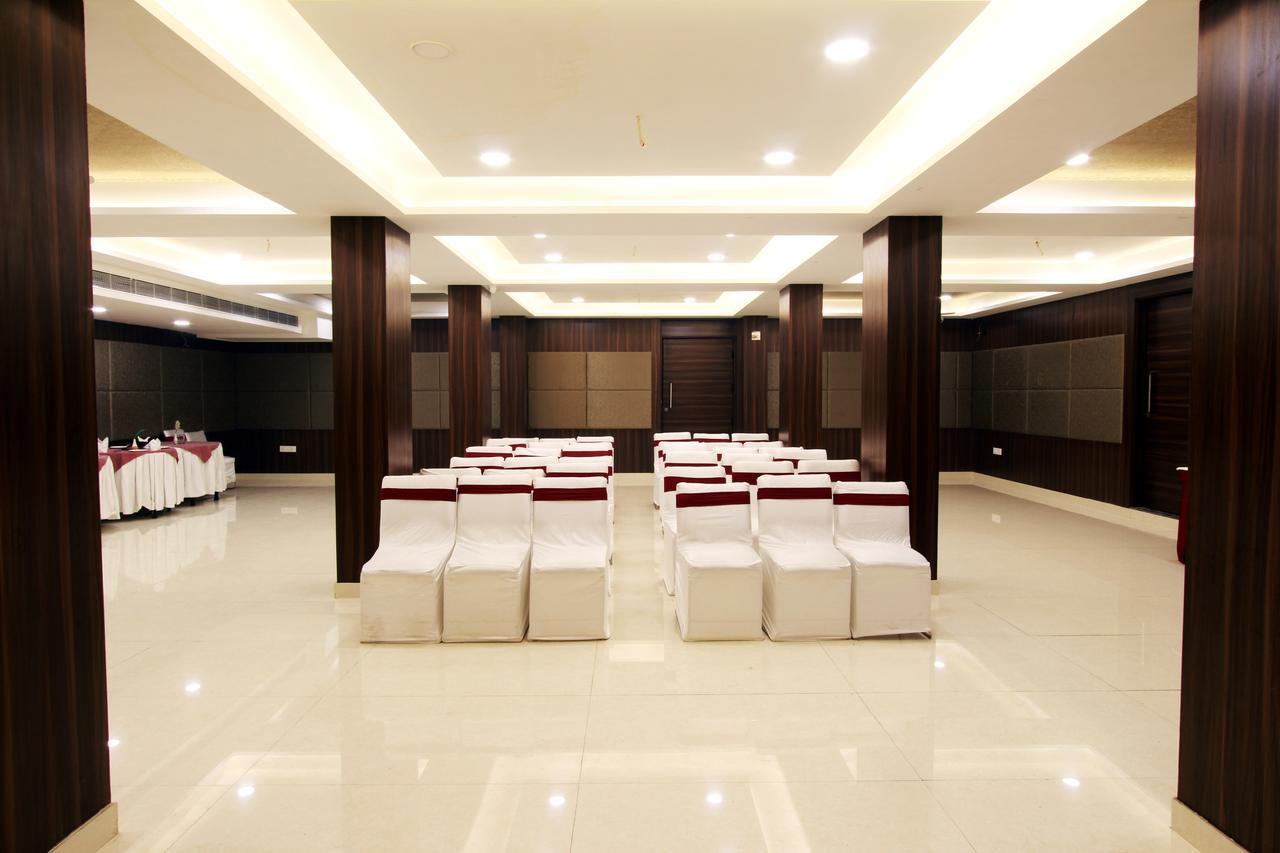 Hotel Genx Usha Kiran Agra Agra  Exteriér fotografie
