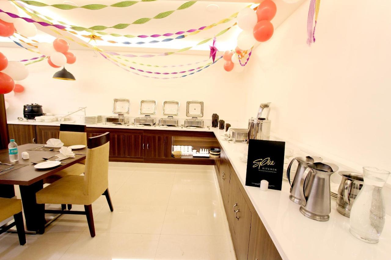 Hotel Genx Usha Kiran Agra Agra  Exteriér fotografie