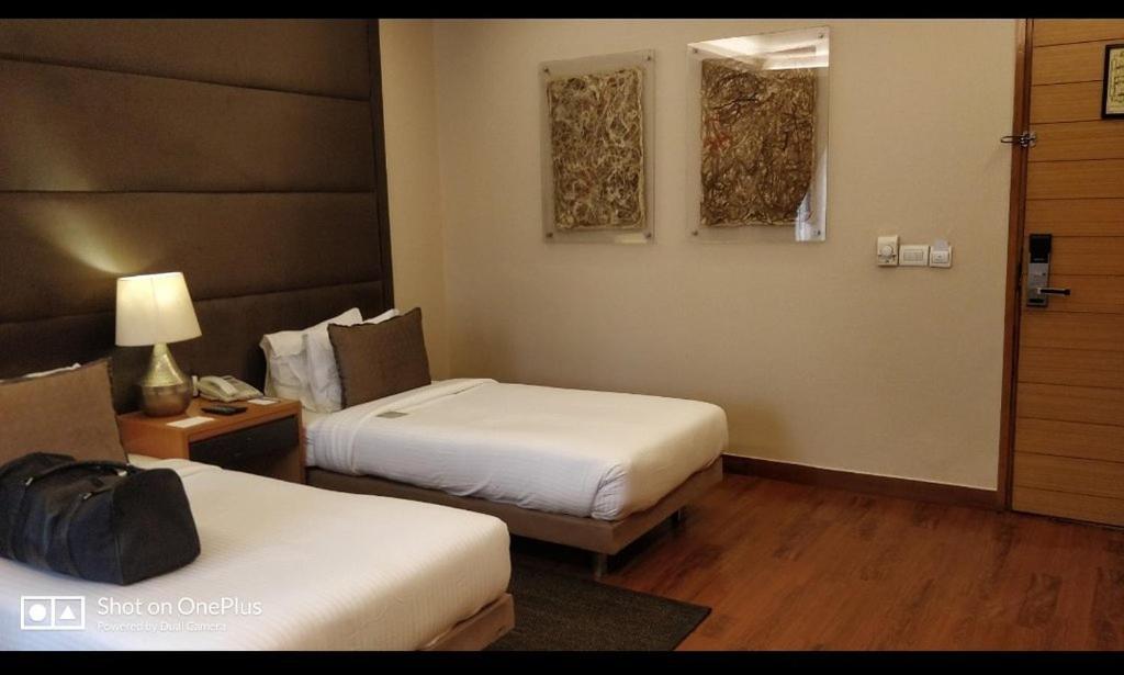 Hotel Genx Usha Kiran Agra Agra  Exteriér fotografie
